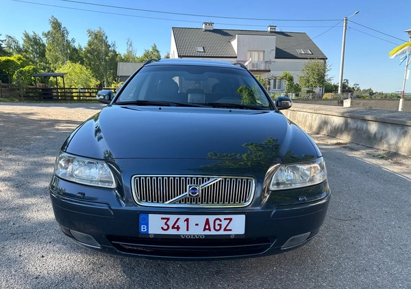 Volvo V70 cena 23900 przebieg: 240000, rok produkcji 2007 z Okonek małe 781